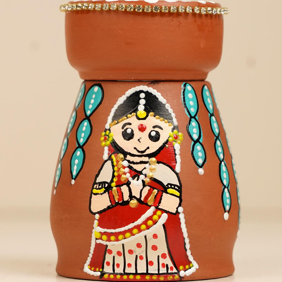 Gujrati Couple Handpainted Terracotta Tealight Holder
