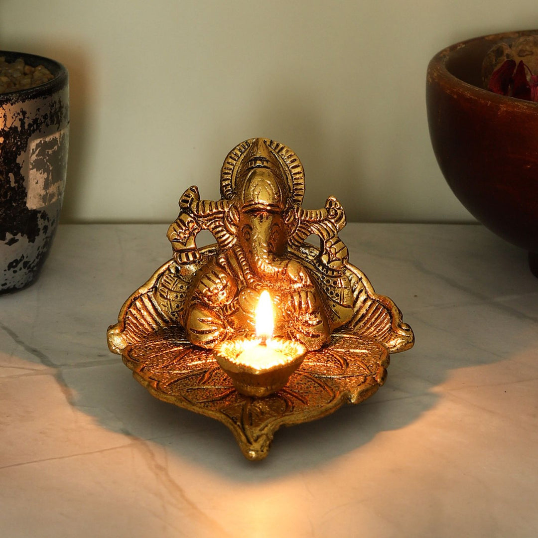 Handmade Lord Ganesh Metal Oil Lamp / Diya
