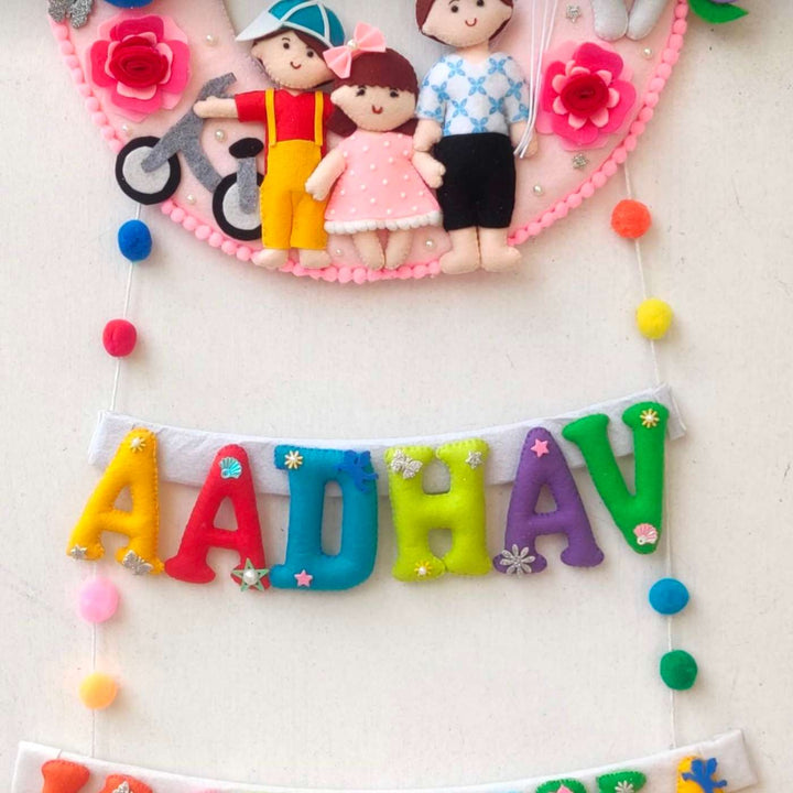 Personalized Handmade Round Felt Kids Name Plate For Siblings