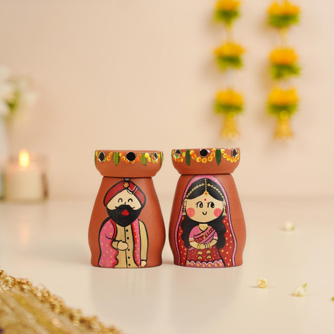 2 Pc | Marathi Couple Handpainted Terracotta Tealight Holders
