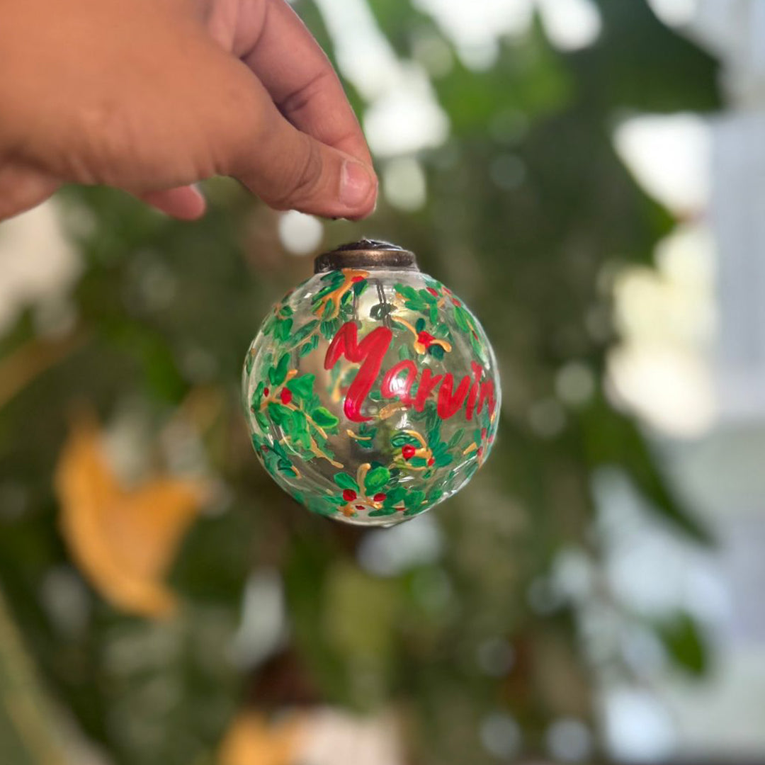 Personalized Hand-Painted Green Pine Leaves Glass Ball Ornament For Christmas Decoration