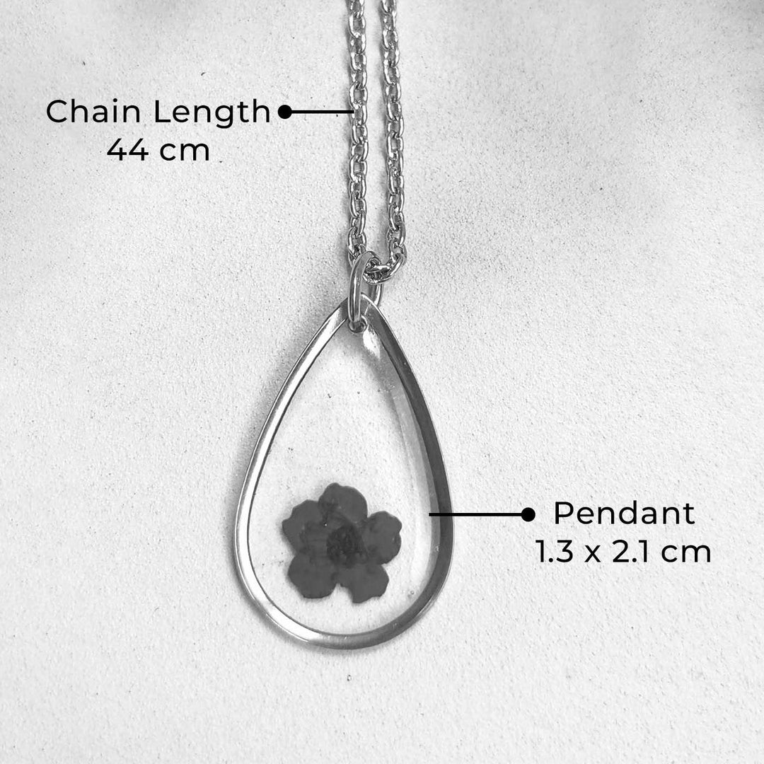 Handmade Pressed Flower Art Bluebell Resin Necklace