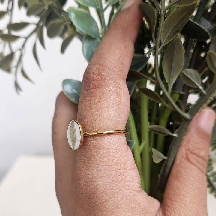Handmade Pressed Flower Art Golden And White Resin Ring With Origami Ring Box