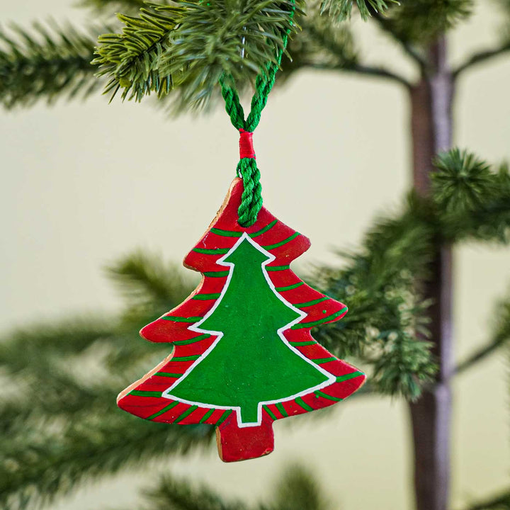 Handmade Green Terracotta Ornaments For Christmas Tree Decoration