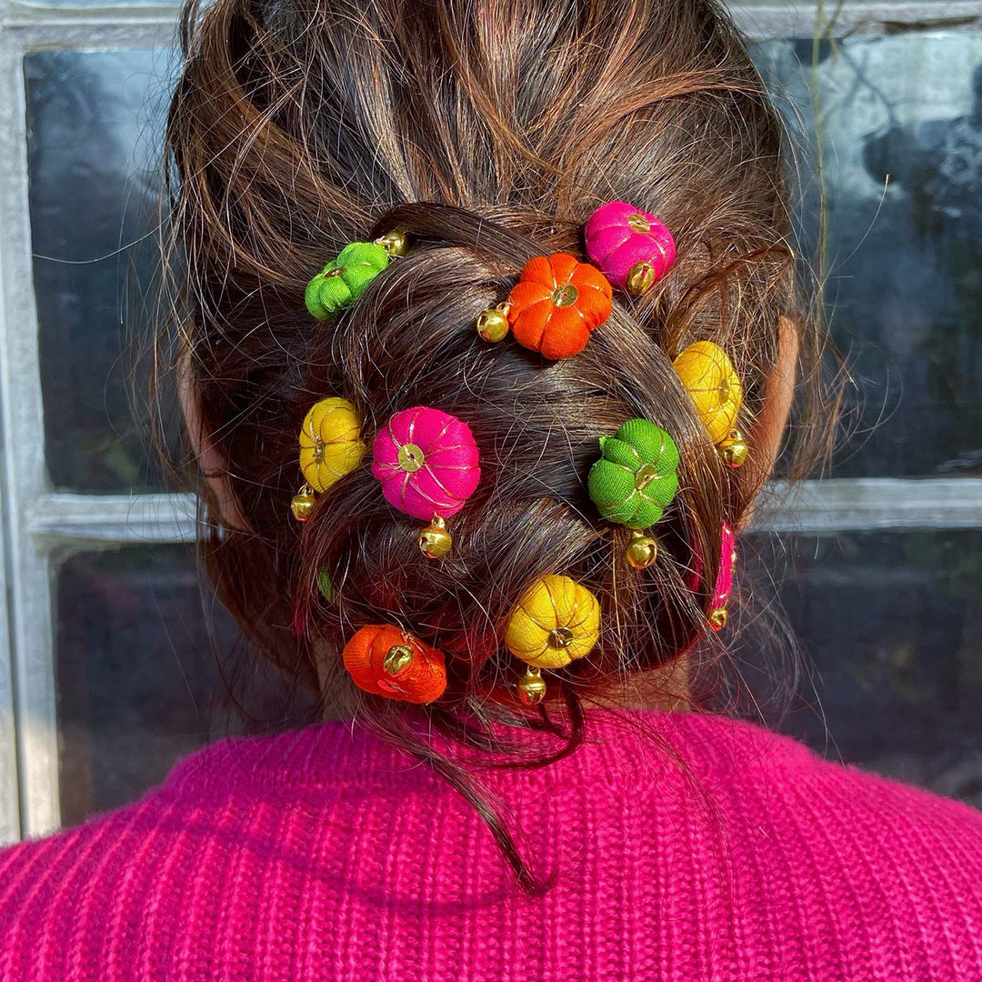 Multicolor Silk Coton Patakha Hairpin