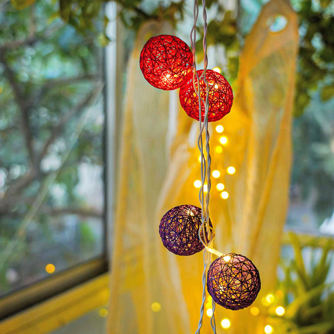 3m, 20 Bulbs | Handcrafted Yarn Spherical LED Fairy Light Hangings - Pink & Purple
