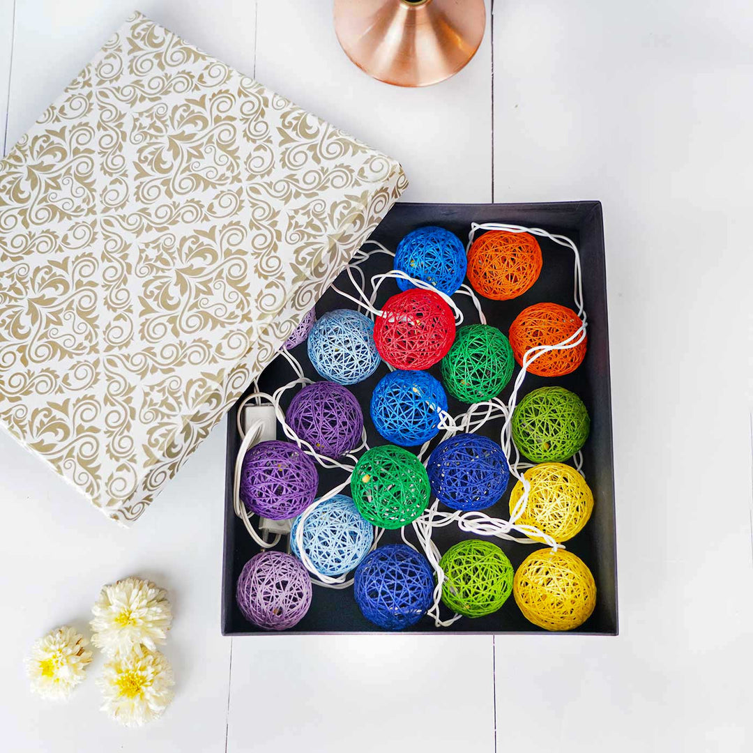 3m, 20 Bulbs | Handcrafted Yarn Spherical LED Fairy Light Hangings - Multicolour
