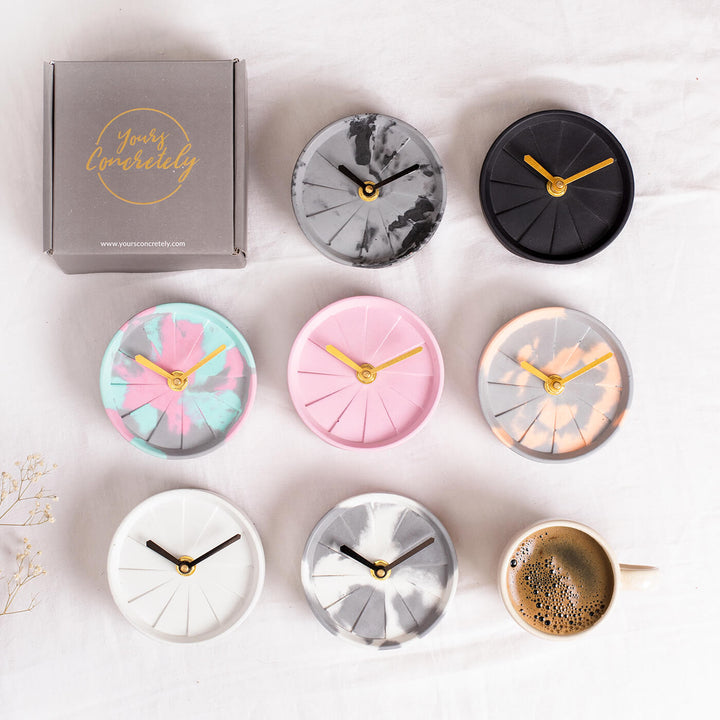 Handcrafted Round Concrete Desk Clock