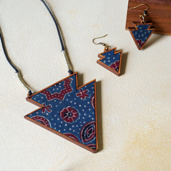 Handcrafted Wood & Fabric Arrow Earrings & Necklace