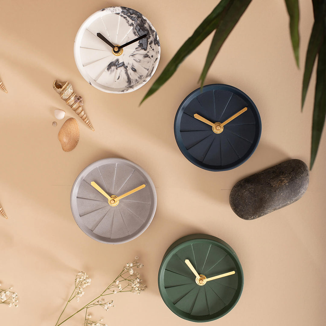 Handcrafted Round Concrete Desk Clock