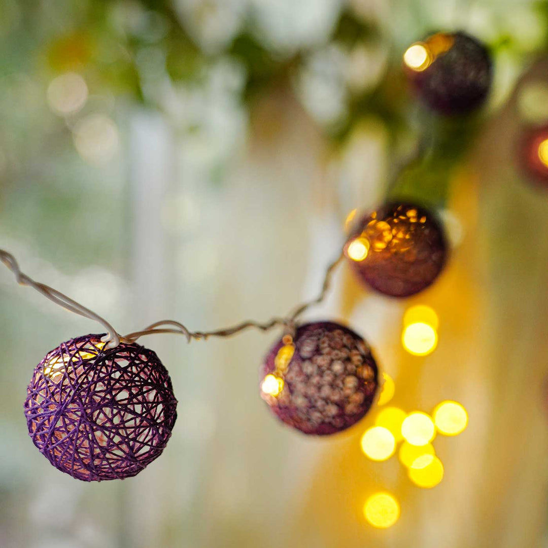 3m, 20 Bulbs | Handcrafted Yarn Spherical LED Fairy Light Hangings - Purple