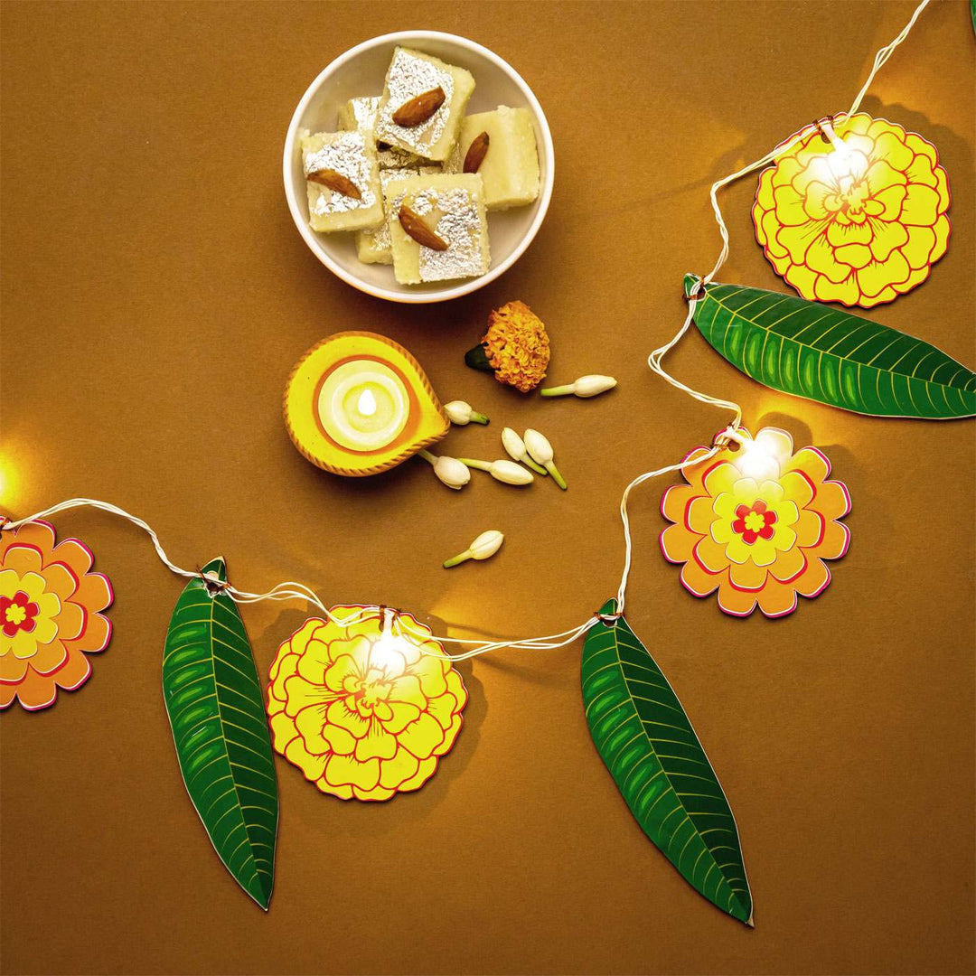 118 In | Festive Printed Birch Wood Toran with Lights