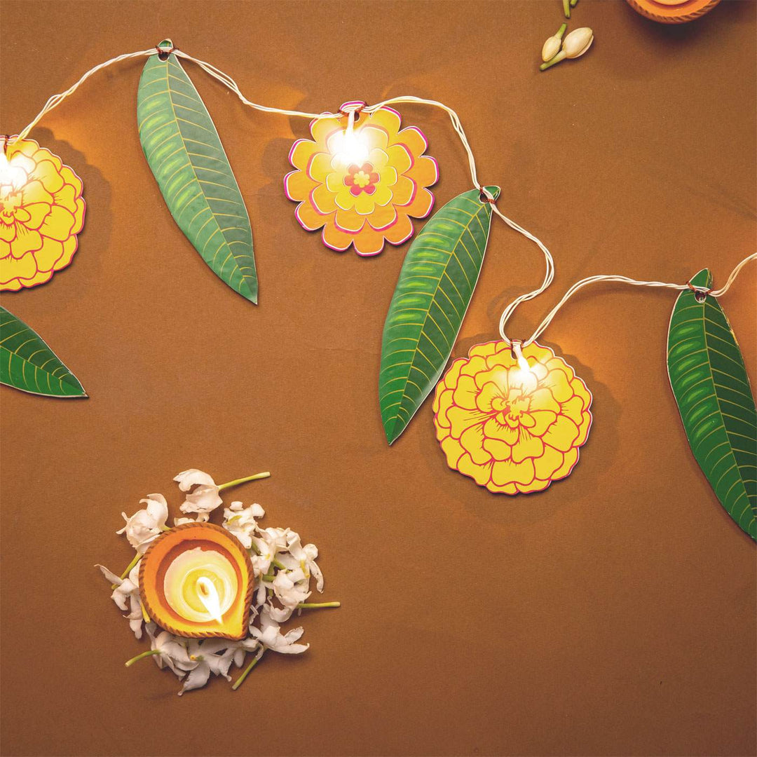 118 In | Festive Printed Birch Wood Toran with Lights