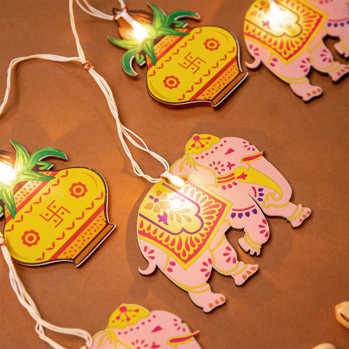 118 In | Festive Printed Birch Wood Toran with Lights