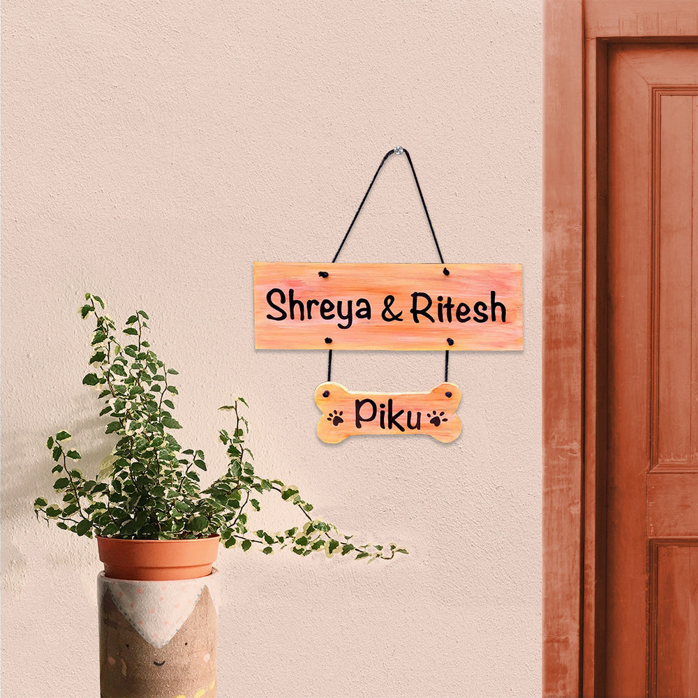 Personalized Family Name Plate With Pet Dog - Hanging on Door Wall Display