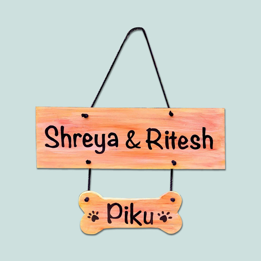 Personalized Family Name Plate With Pet Dog - Hanging Front View Showing Text