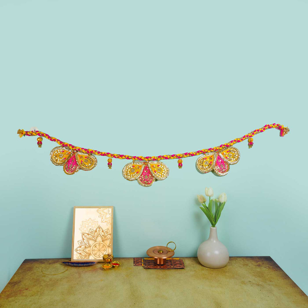 55 In | Traditional Gota-Patti Banderwal Festive Toran