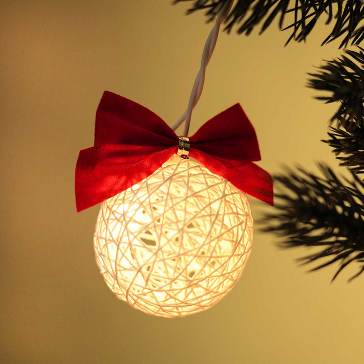 3m, 20 Bulbs | Handcrafted Yarn Spherical LED Fairy Lights With Bow - White