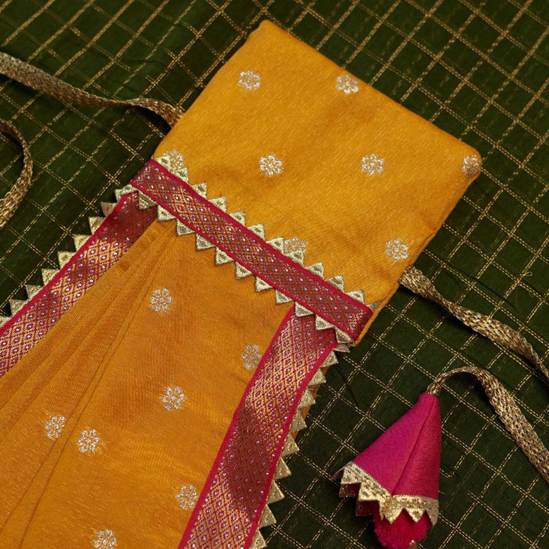 Traditional Pleated Gudi Vastra For Gudhi Padwa