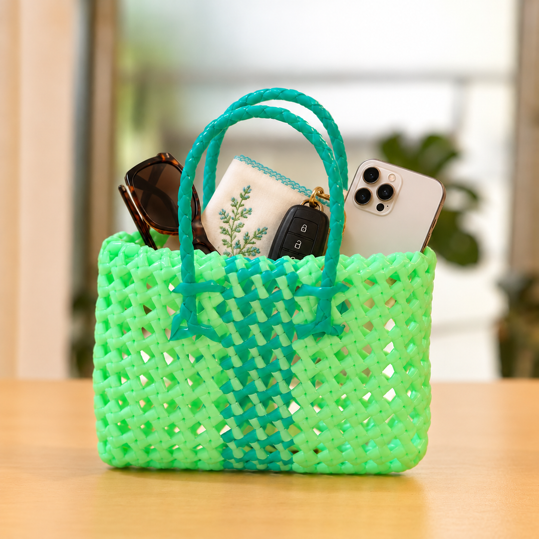Mini Handwoven Green Plastic Wire Koodai Bag
