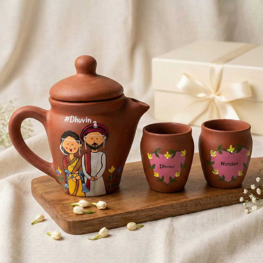 Gujarathi Couple Photo Personalized Handpainted Terracotta Kettle With Two Kulhads Set