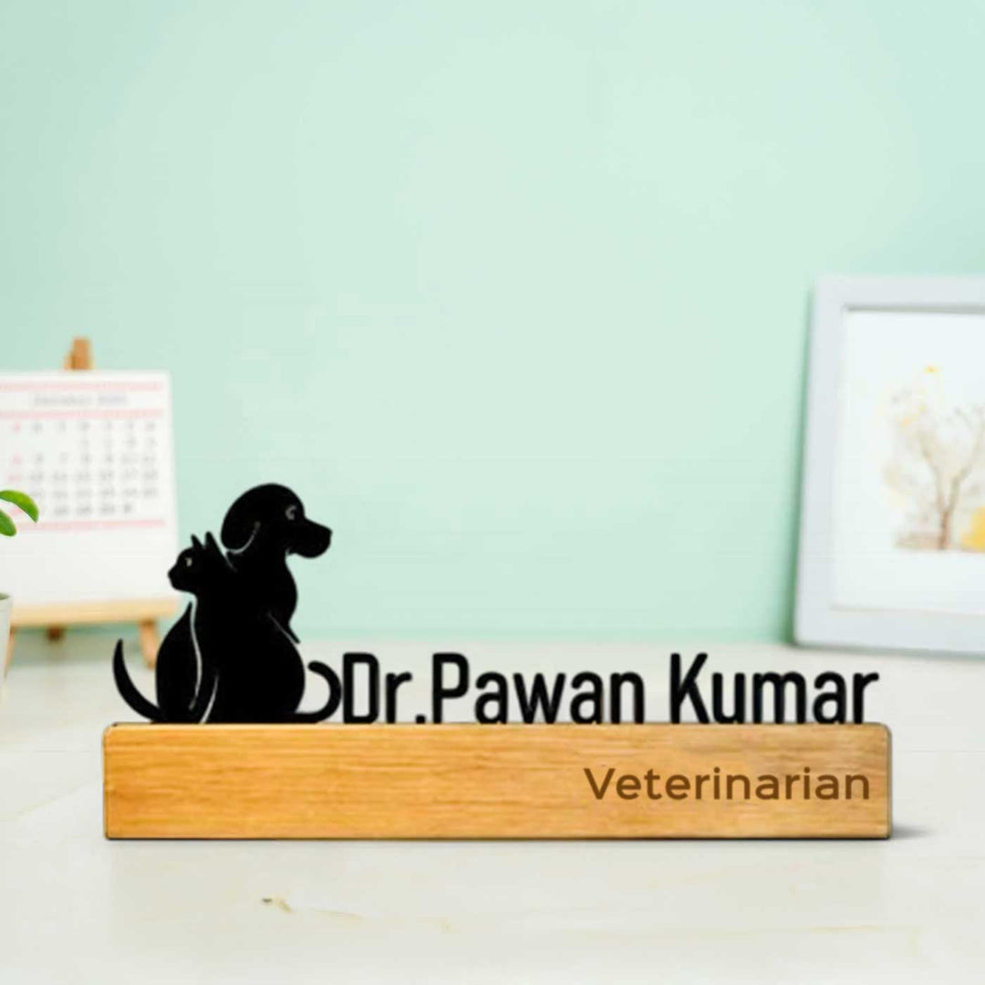 Personalized Minimal Desk Name Plate for Veterinarian