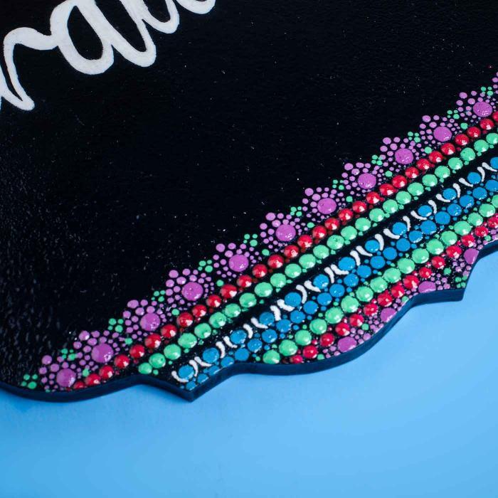 Dot Art Name Plate Circular Floral Cut Family Name - Close-up of Edge Detailing