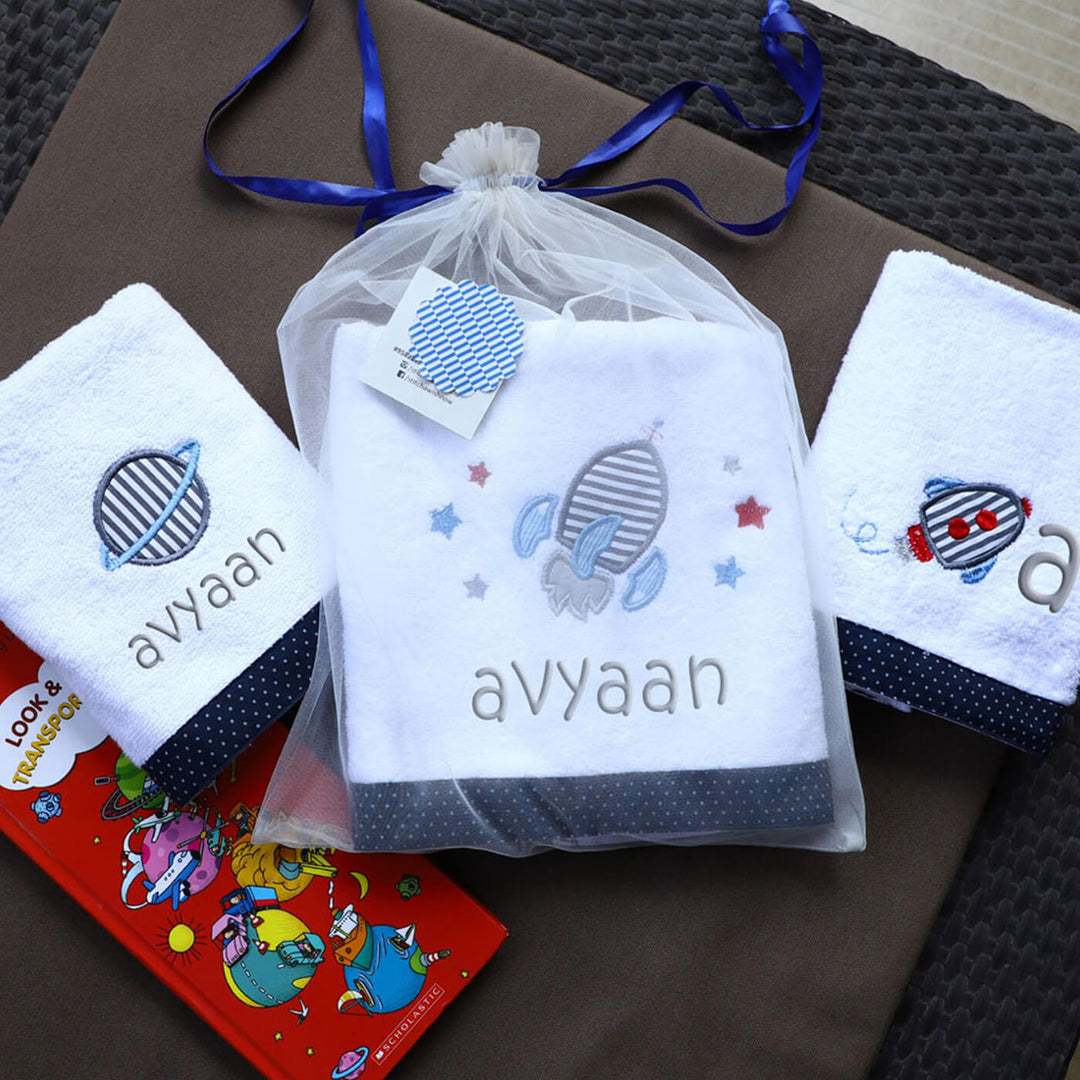 Small Bath Towels Set For Kids - Space Adventure