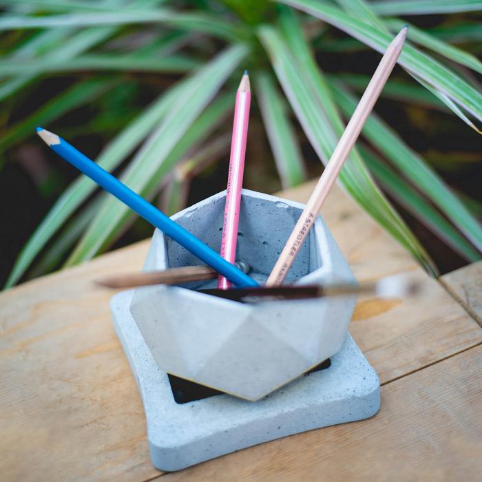 Hexamont Planter - Grey Concrete