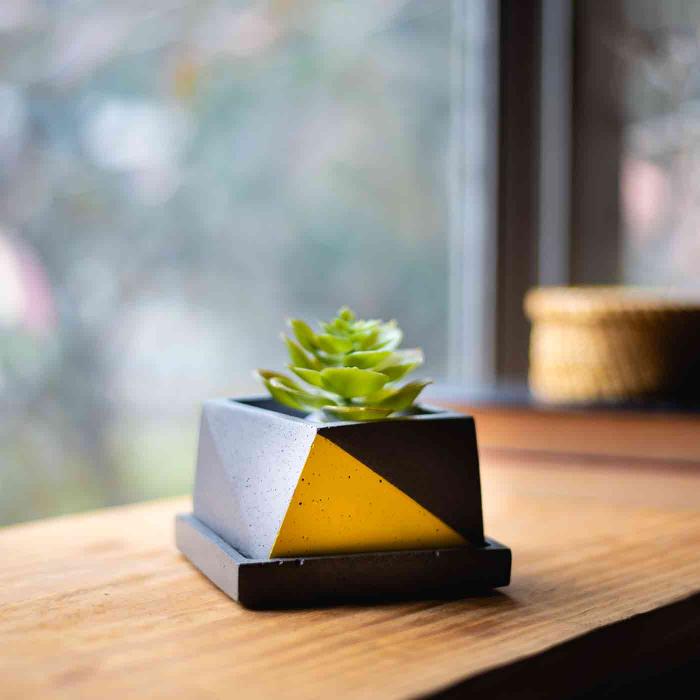 Slanty Planter - Grey