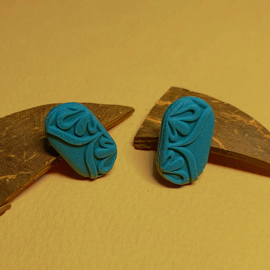 Handmade Clay Kushi Stud Earrings