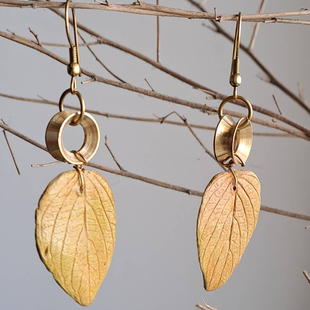 Paper Mache Wild Leaf Ochre Dangler