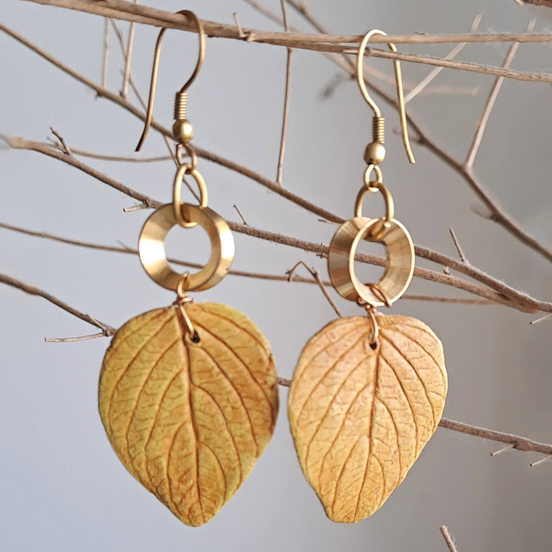 Paper Mache Wild Leaf Ochre Dangler
