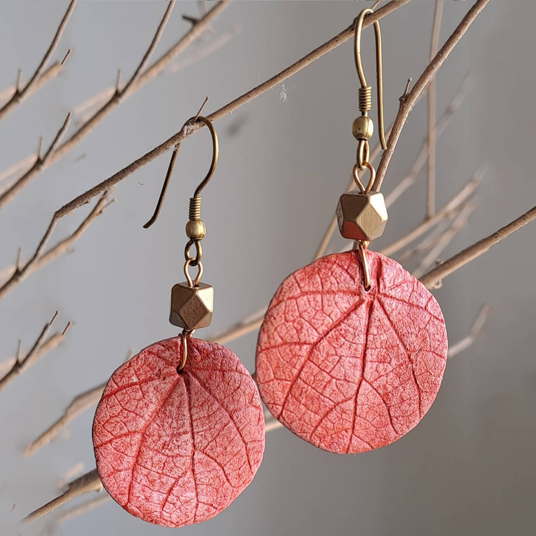 Paper Mache Round Red Wild Leaf Dangler