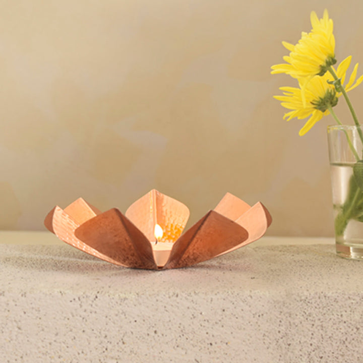Sepiole Copper Tealight Holder