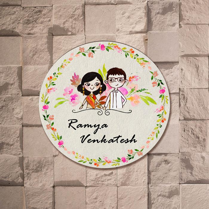 Round Hand Painted Character Name Plate Tamilian Couple - Front View with Name Personalization