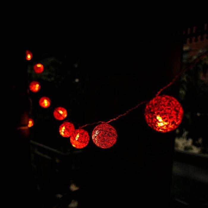 3m, 20 Bulbs | Handcrafted Yarn Spherical LED Fairy Light Hangings - Red