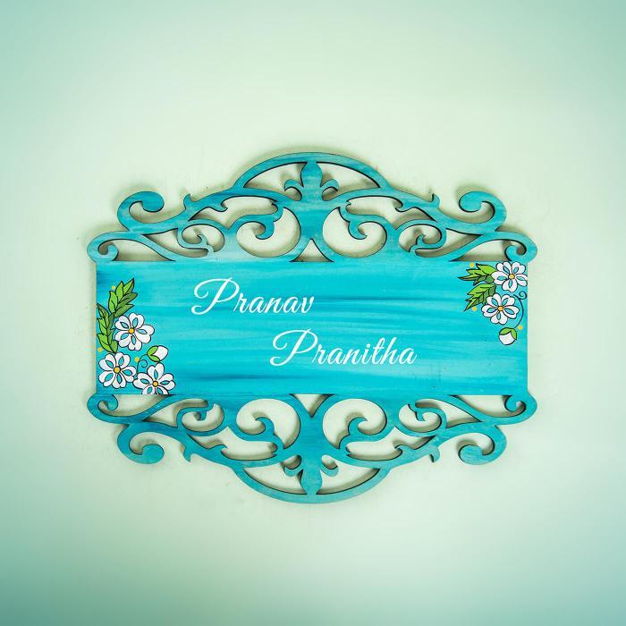 Teal Name Plate With White Daisies - Front View with Name Personalization